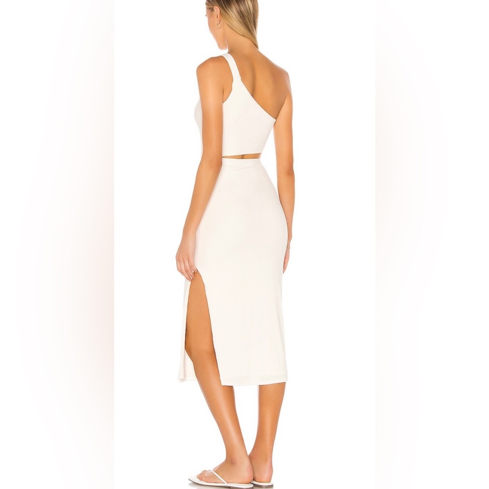 Clarice MIDI Dress - Picture 2 of 4